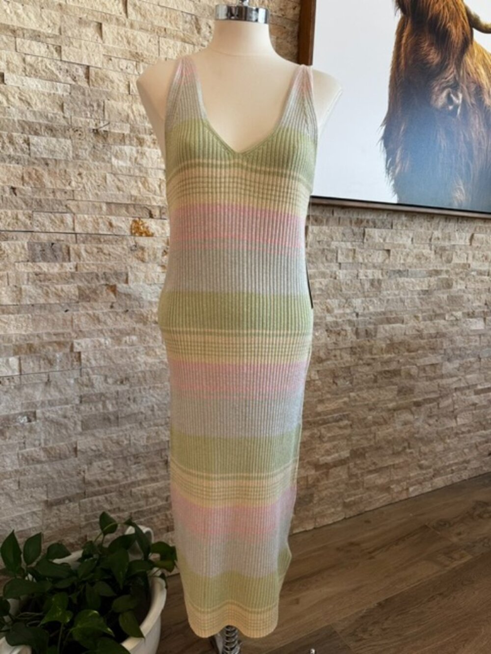 NWT - RVCA Wildfire Dress - Size L / XL - Pastel/Metallic
